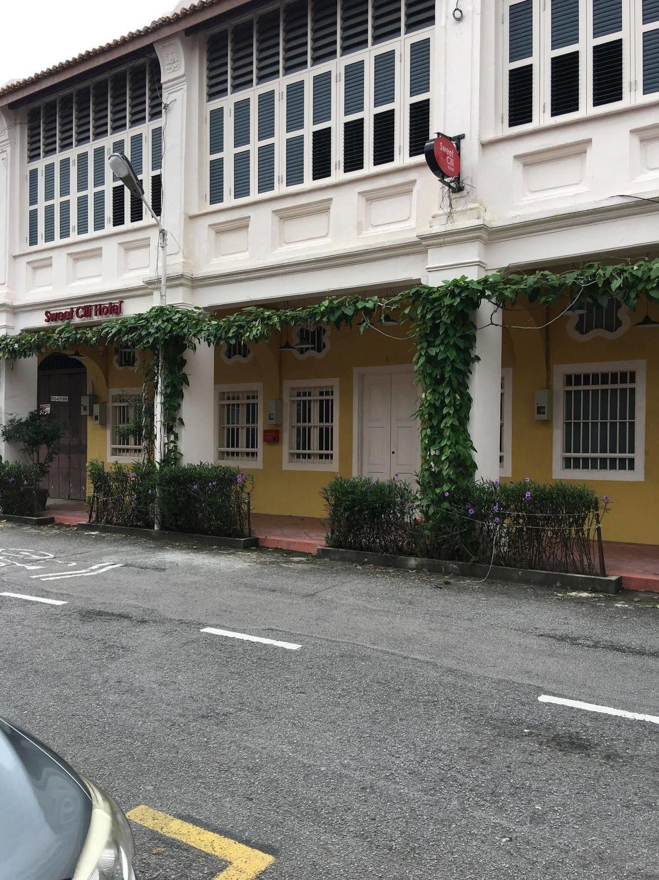 Sweet Cili Boutique Hotel Georgetown Exterior foto
